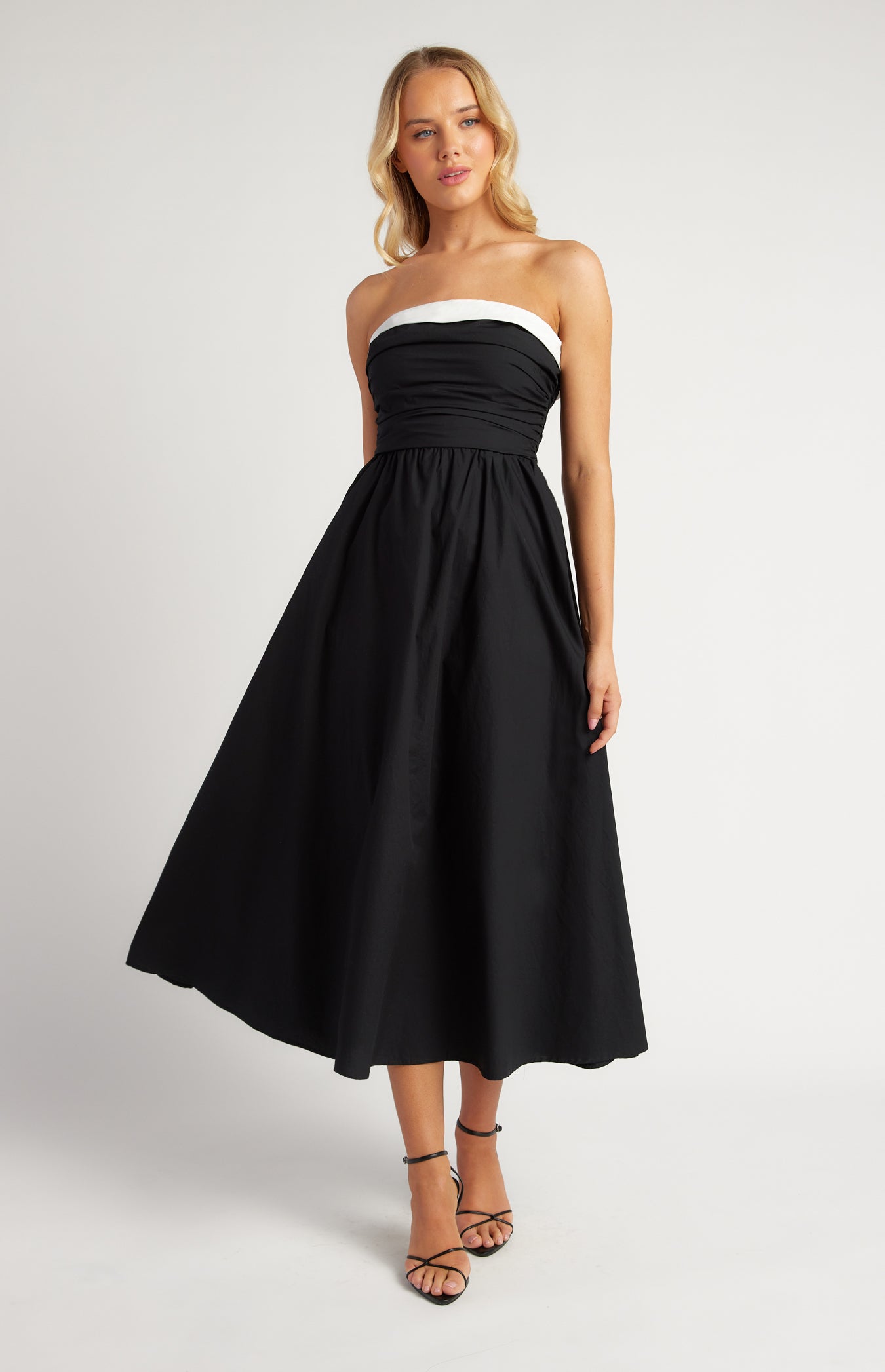 Cotton Contrast Neckline Ruched Bodice Midi Dress